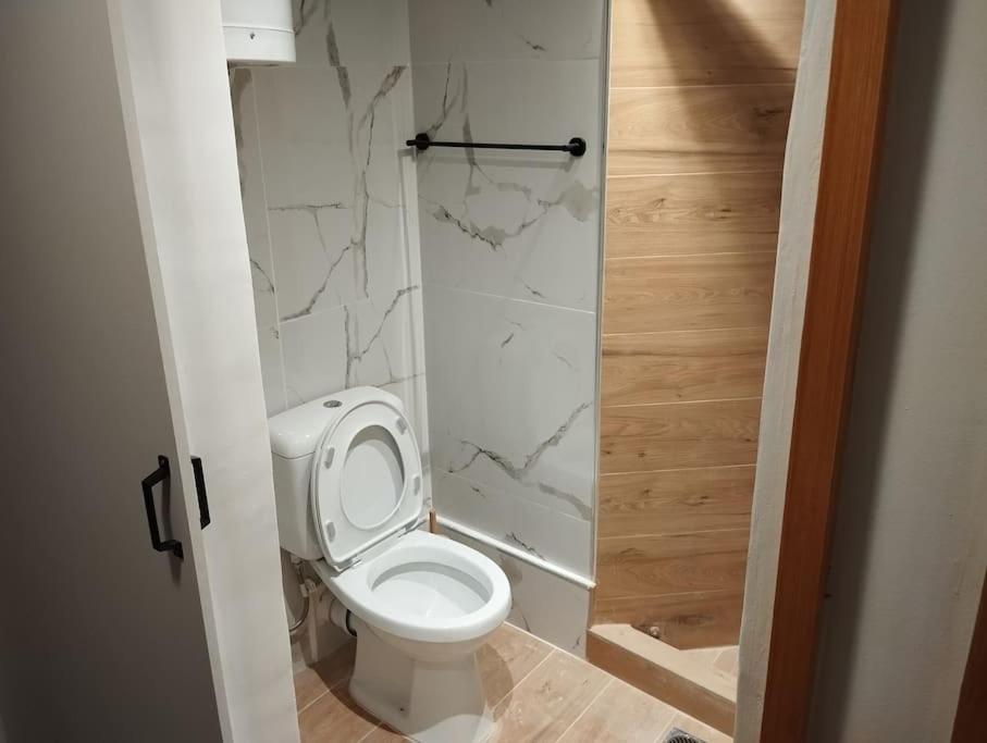 Nektar Cosy Apartment In City Centre Athen Exterior foto